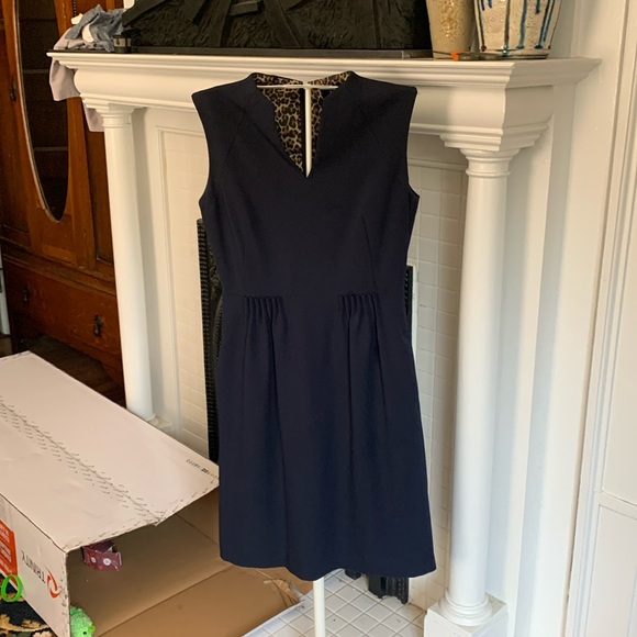 Tahari‎ fully lined fitted dress. Worn once. - Picture 1 of 7